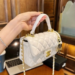 Túi Chanel Size 20 màu Trắng